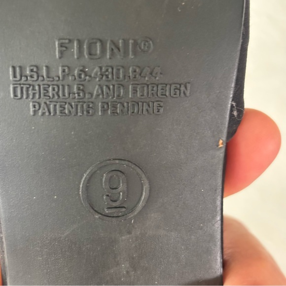 Fioni Elegant Black Satin Heels with Bow Accent/Silver Heels, Size 9 - Picture 12 of 14